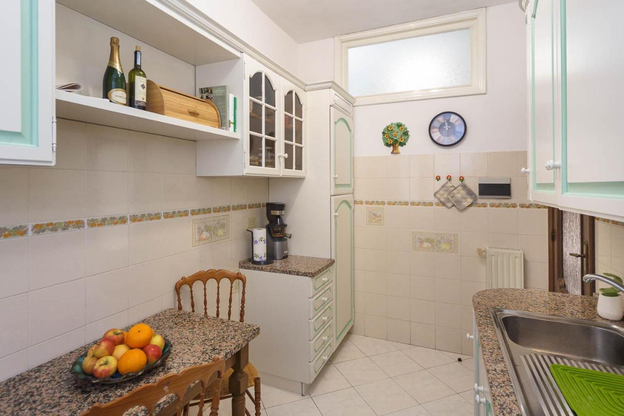Casa Dany, Luminoso Trilocale Con Grande Terrazza E Box Auto Apartment Santa Margherita Ligure Bagian luar foto