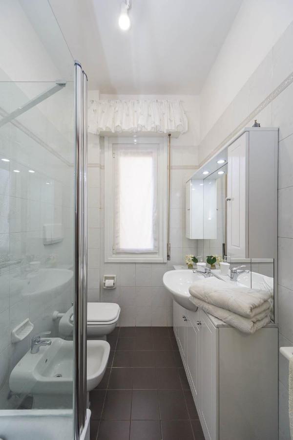Casa Dany, Luminoso Trilocale Con Grande Terrazza E Box Auto Apartment Santa Margherita Ligure Bagian luar foto